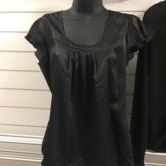 2 Piece Set - Medium - Like New - Picture 2 of 3